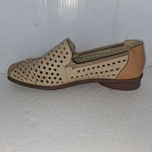 Rieker Anistress Peferoted Leather Shoes Size 7 Beige